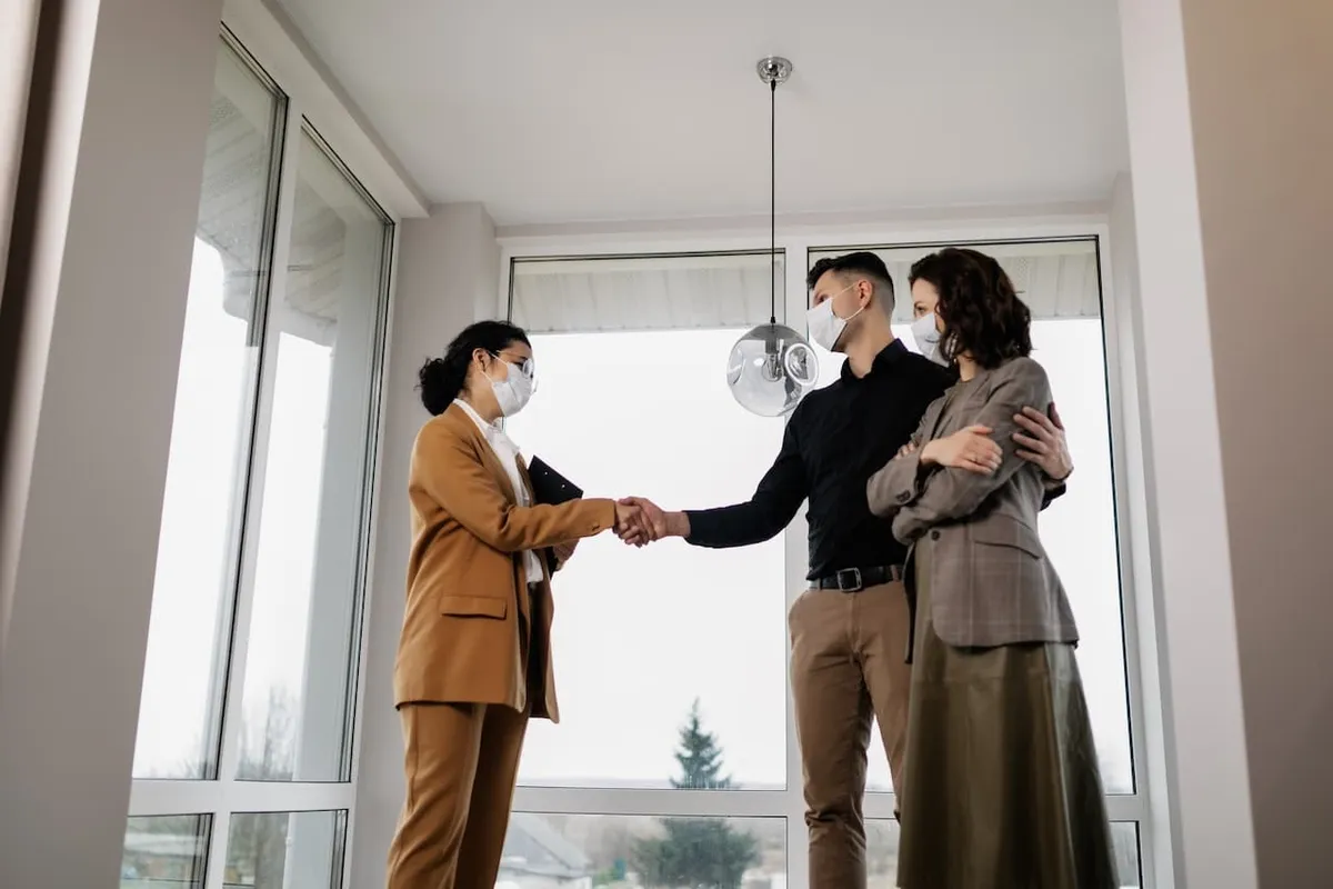 Protecting your image is necessary as a luxury real estate agent