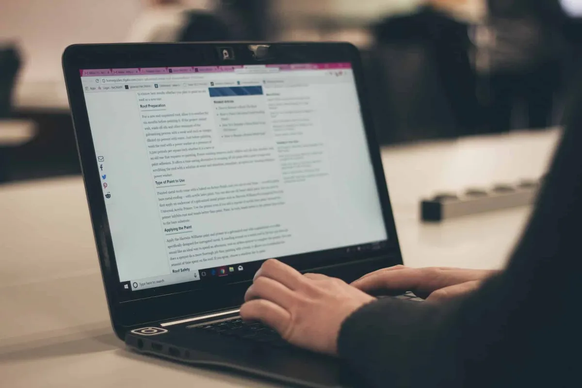 Real estate website shown on a laptop, illustrating a clear and comprehensive property site