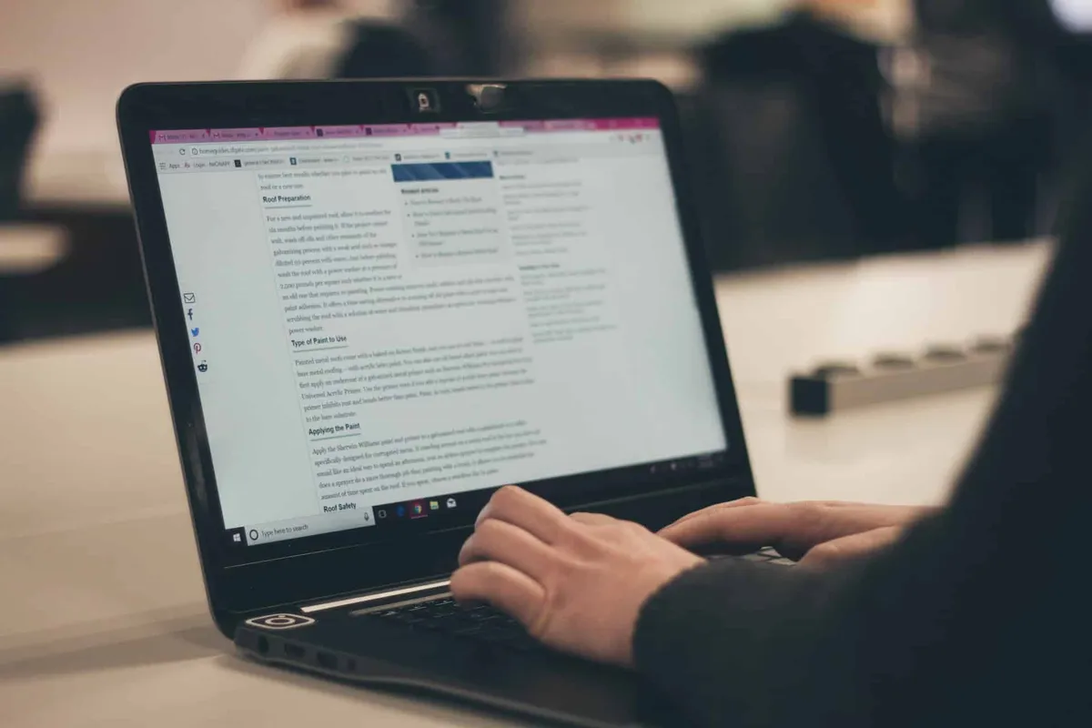 Include a style sheet that allows web users change font size on your website 