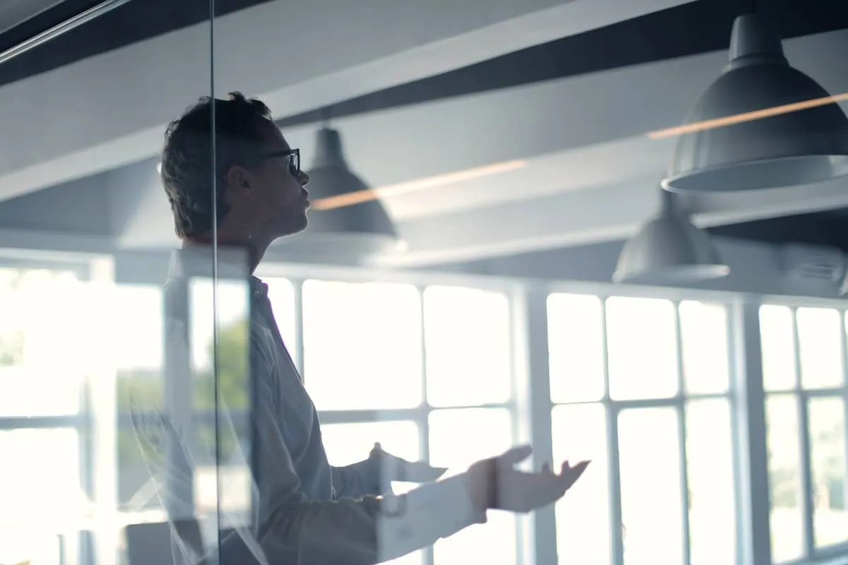 Does a fractional CMO, marketing function, experienced marketing leader, go to market strategy, business leaders
