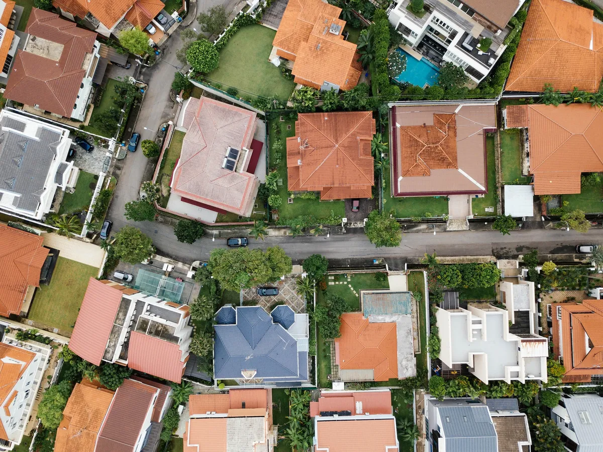 Local real estate agents should cater their keywords to potential clients in their target area.