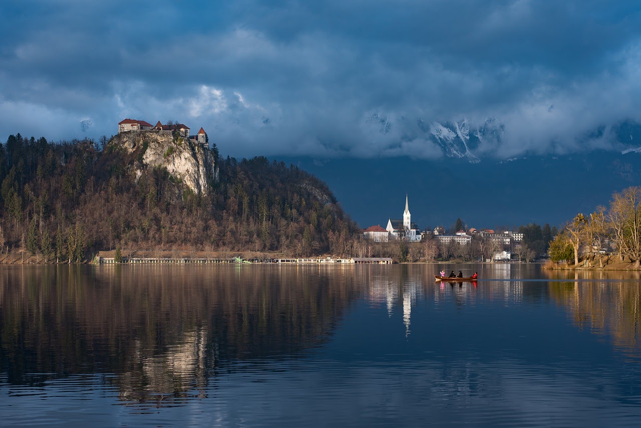 bled-3109315_1280 travel Slovenia
