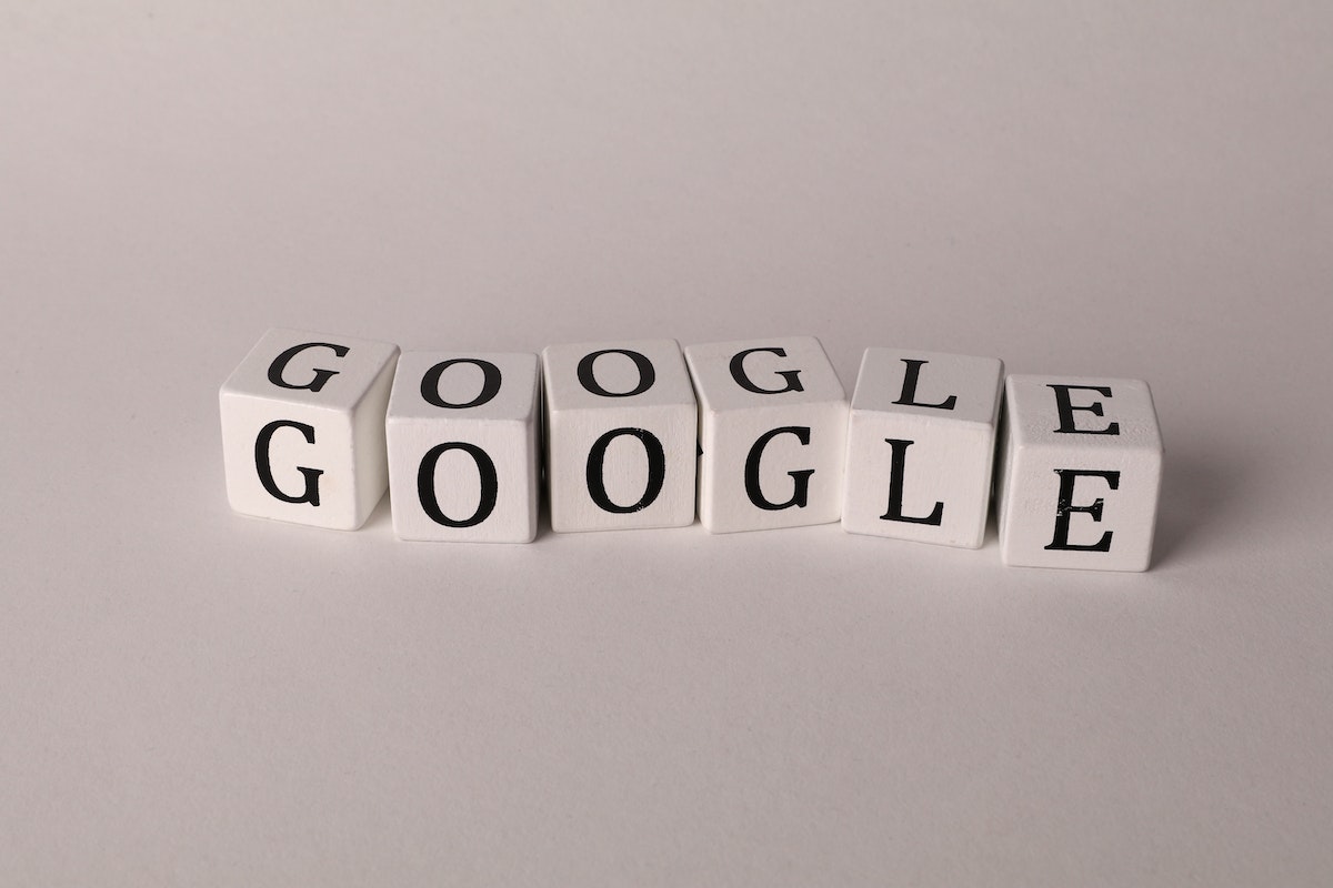 Google-spelled-on-letter-cubes